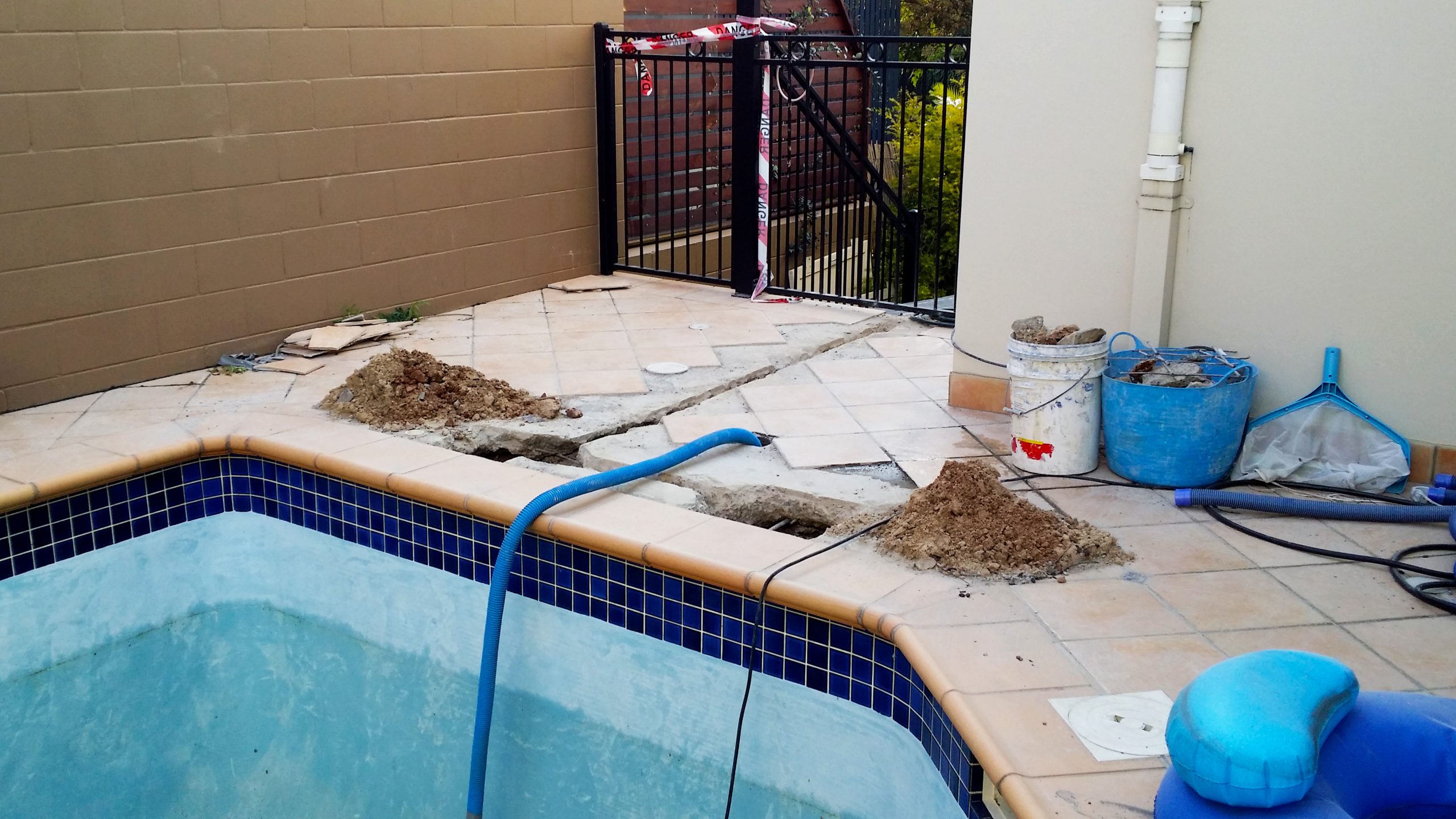 Summertime Fixes: 3 Benefits of Trenchless Pipe Repair for Pools